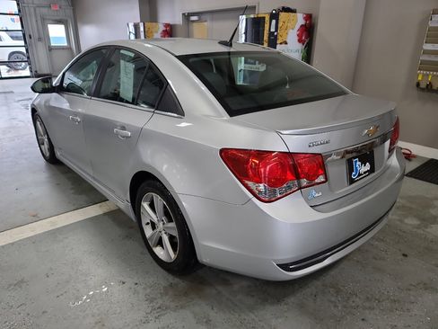 Used 2014 Chevrolet Cruze LT w/ RS Package image 3