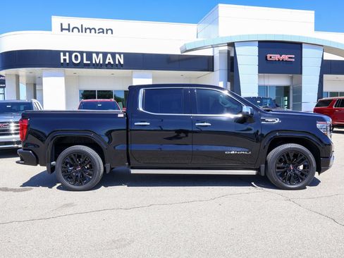 Used 2023 GMC Sierra 1500 Denali AWD/4WD image 2