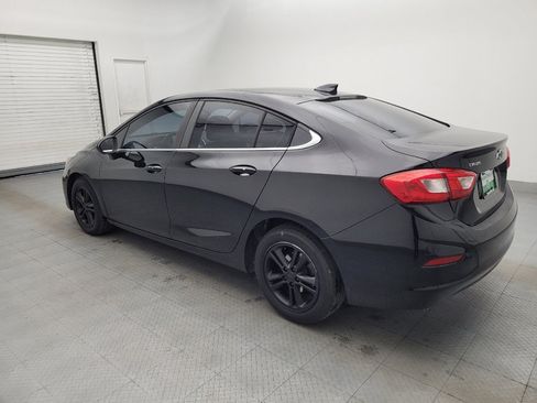 Used 2018 Chevrolet Cruze LT w/ Sun And Sound Package FWD image 3