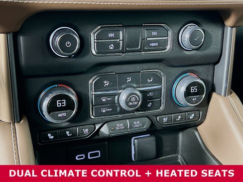 Used 2024 Chevrolet Suburban High Country w/ Advanced Technology Package image 11