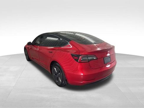 Used 2021 Tesla Model 3 Standard Range Plus image 9