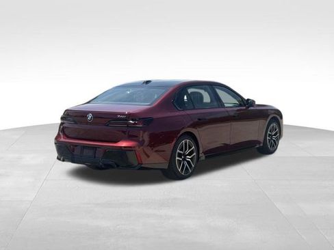 Certified 2026 BMW 740i xDrive AWD/4WD image 9