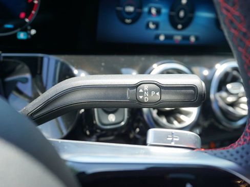 Certified 2026 Mercedes-Benz GLA 250 image 29