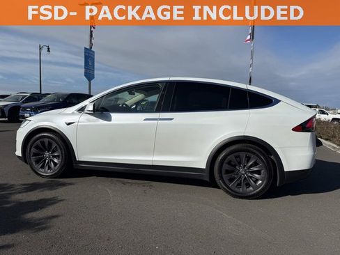 Used 2018 Tesla Model X 100D image 5