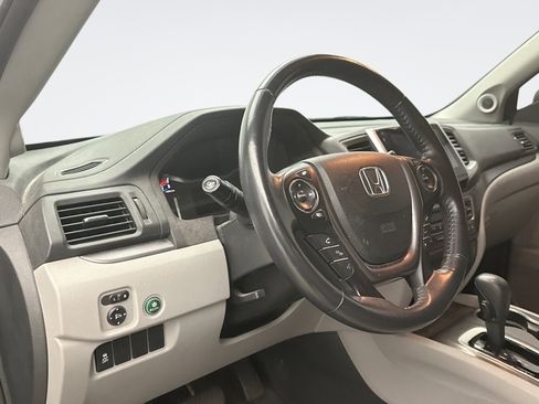 Used 2017 Honda Pilot EX-L image 7