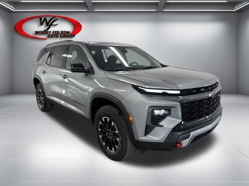 New 2026 Chevrolet Traverse Z71 w/ Enhanced Driving Package AWD/4WD image 3