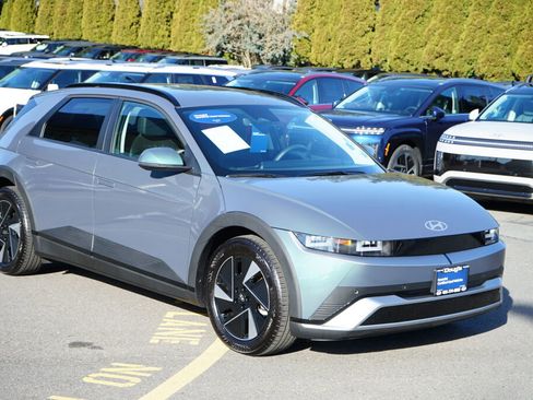 Certified 2025 Hyundai Ioniq 5 SEL image 4