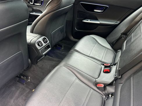 Used 2023 Mercedes-Benz C 300 Sedan image 27