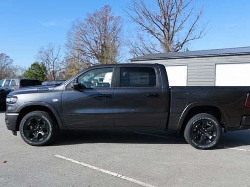 New 2026 RAM 1500 Big Horn w/ Night Edition image 10