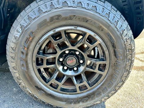 Used 2019 Toyota 4Runner SR5 image 36