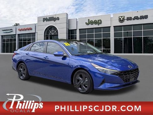 Used 2021 Hyundai Elantra SEL w/ Convenience Package FWD image 1