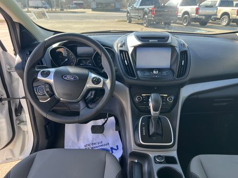 Used 2014 Ford Escape SE w/ Equipment Group 201A image 15