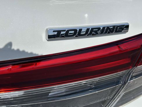 Certified 2024 Honda Civic Touring image 6
