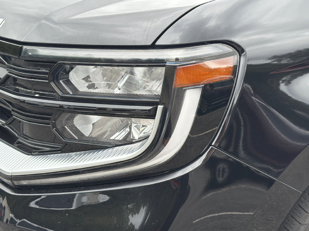 Used 2025 Ford Expedition Platinum AWD/4WD image 10