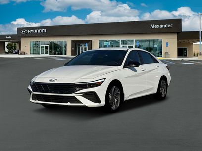 New 2025 Hyundai Elantra SEL