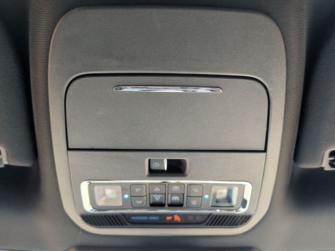 Used 2024 Ford F150 Lariat w/ Bed Utility Package AWD/4WD image 22