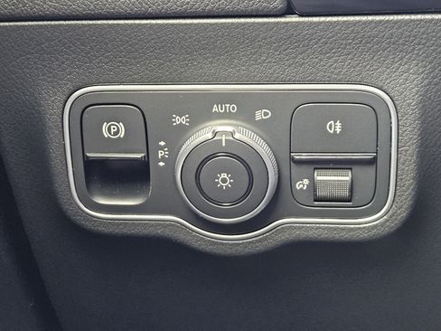 Certified 2024 Mercedes-Benz GLA 250 image 23