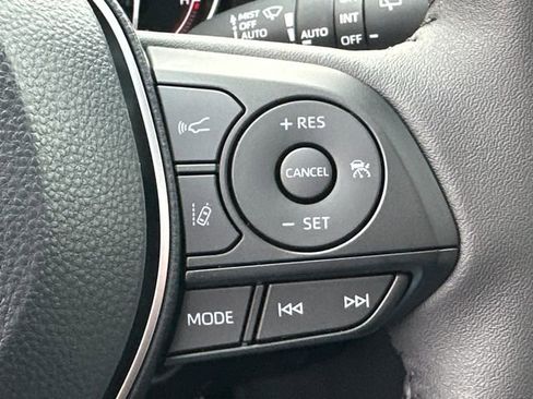 New 2025 Toyota RAV4 XLE image 29