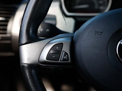 Used 2005 BMW Z4 2.5i image 20