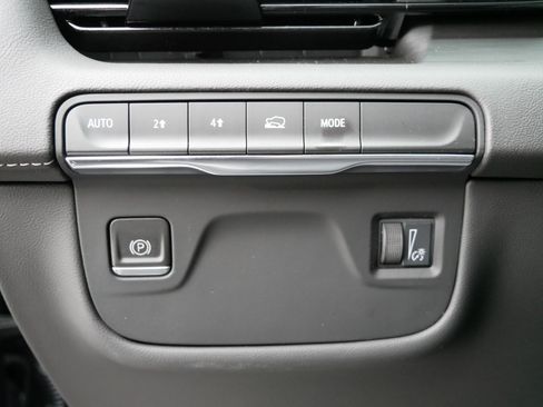 Certified 2023 Cadillac Escalade Premium Luxury image 8