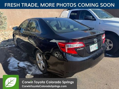 Used 2012 Toyota Camry SE w/ Leather Pkg image 5