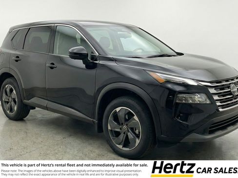 Used 2025 Nissan Rogue SV AWD/4WD image 1
