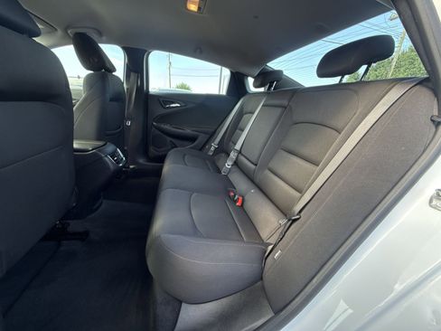 Used 2024 Chevrolet Malibu LT FWD image 24