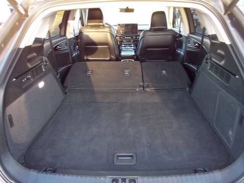 Used 2021 Lincoln Nautilus Reserve image 20