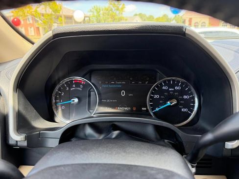 Used 2018 Ford F250 Lariat w/ Lariat Ultimate Package AWD/4WD image 21