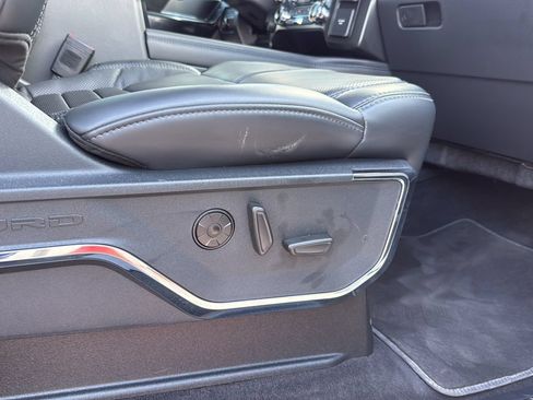 Used 2026 Ford F350 Platinum AWD/4WD image 25