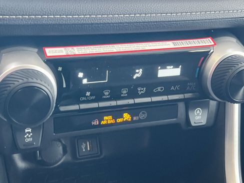 New 2025 Toyota RAV4 LE image 17