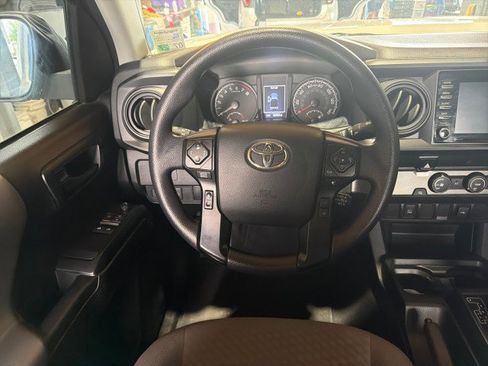 Used 2023 Toyota Tacoma SR image 18