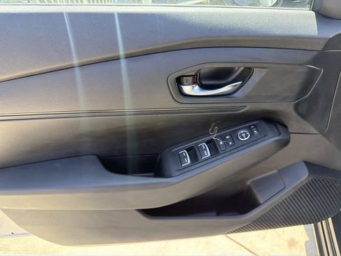 Used 2023 Honda Accord LX image 12