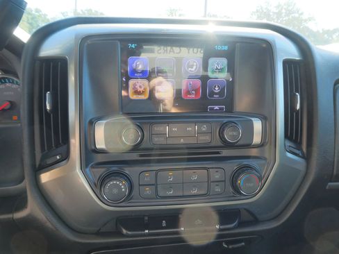 Used 2019 Chevrolet Silverado 1500 LT image 19