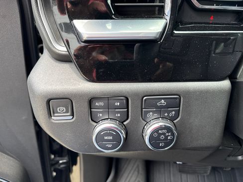 Used 2022 GMC Sierra 1500 Elevation AWD/4WD image 20