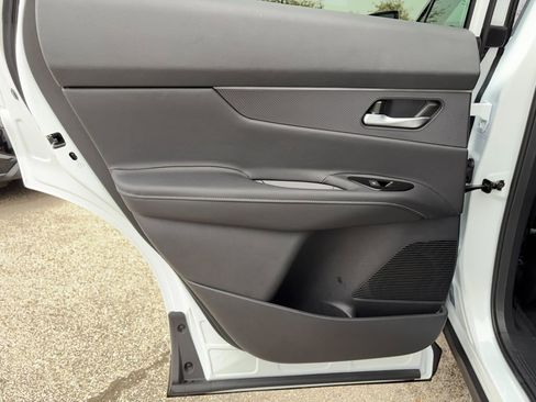 New 2026 Nissan Murano SV AWD/4WD image 23