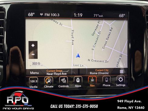 Used 2020 Jeep Grand Cherokee Limited AWD/4WD image 23