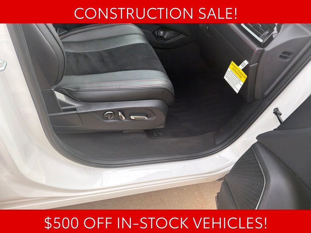 Used 2026 Acura MDX A-Spec AWD/4WD image 3