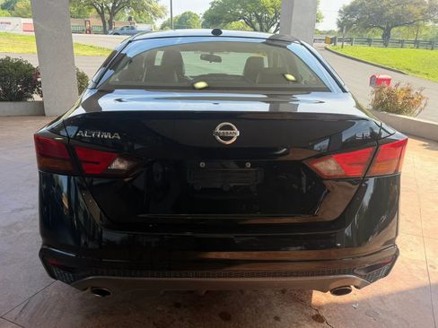 Used 2019 Nissan Altima 2.5 SR image 5