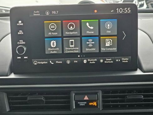 Used 2025 Honda Pilot Black Edition image 42