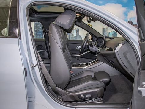 Certified 2023 BMW 330i xDrive Sedan w/ M Sport Package image 21