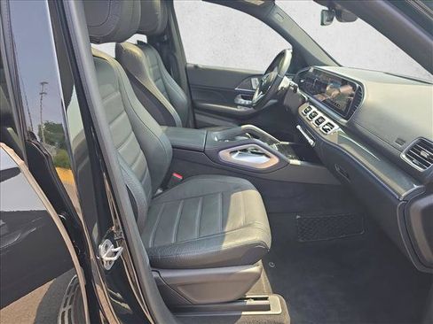 Used 2021 Mercedes-Benz GLS 580 4MATIC image 10