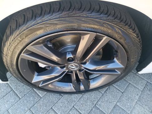 Used 2025 Acura Integra A-Spec image 9