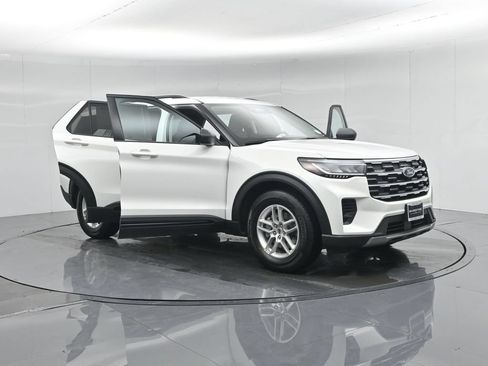 New 2026 Ford Explorer Active RWD image 34