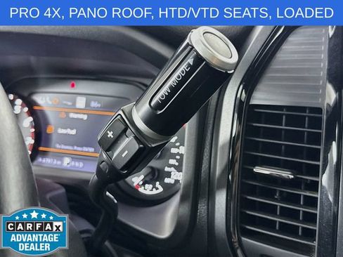 Used 2021 Nissan Titan PRO-4X w/ Pro-4x Convenience Package AWD/4WD image 17