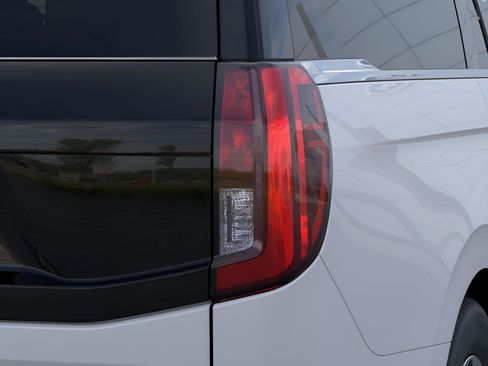 New 2026 Ford Expedition Max Active image 6