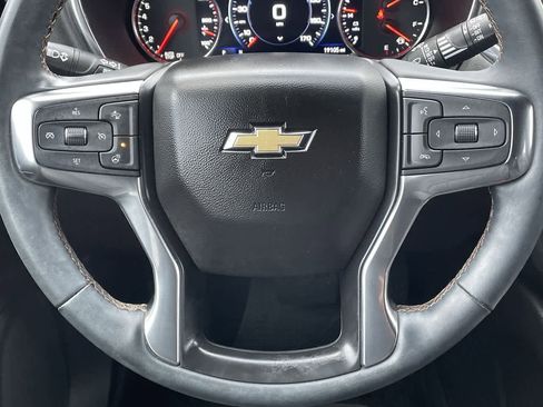 Used 2023 Chevrolet Blazer Premier image 10