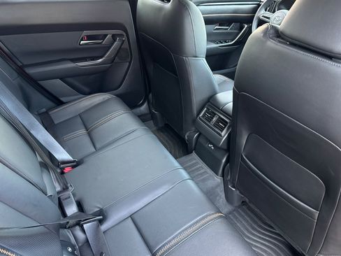 Used 2025 MAZDA CX-50 AWD 2.5 S w/ Premium Plus Pkg image 34