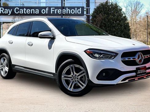 Used 2023 Mercedes-Benz GLA 250 4MATIC image 11