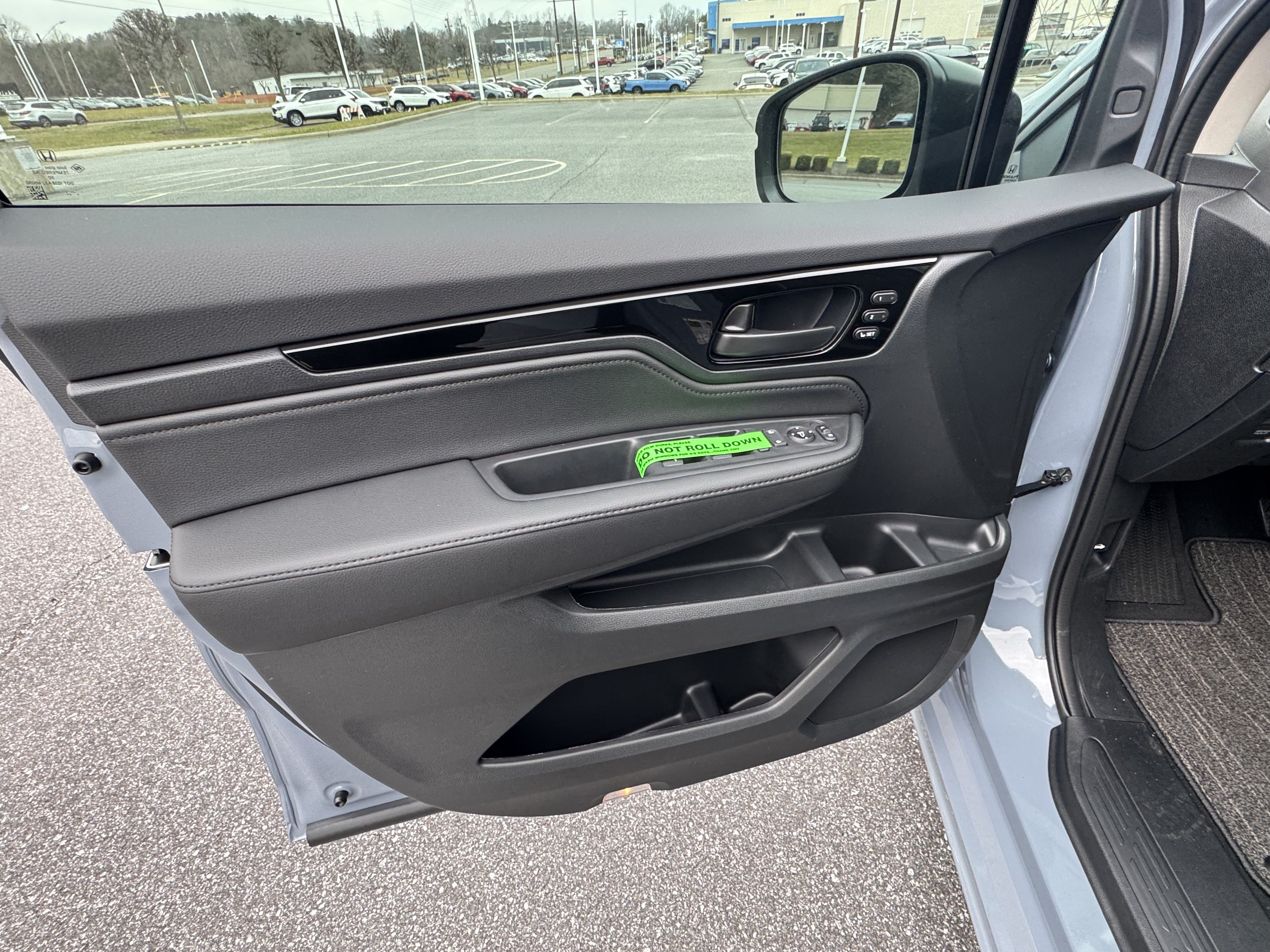 New 2027 Honda Odyssey Touring image 13